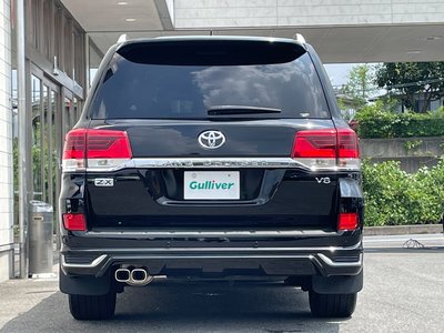 صورة 10 لـ 2017 Toyota LAND CRUISER 200