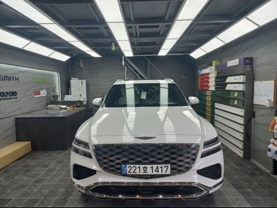 GENESIS GV80 - 1