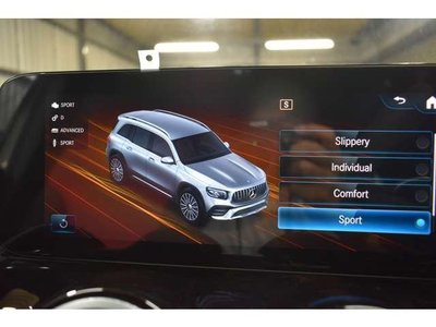 2022 Mercedes-BENZ GLB — миниатюра 39