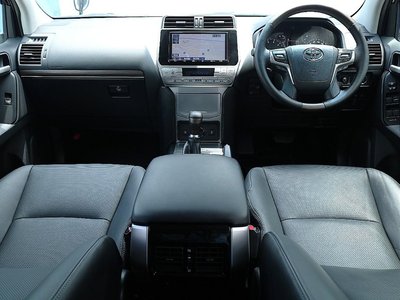 2023 Toyota LAND CRUISER PRADO — фото 7