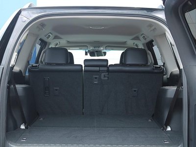 صورة مصغرة 34 لـ 2023 Toyota LAND CRUISER PRADO