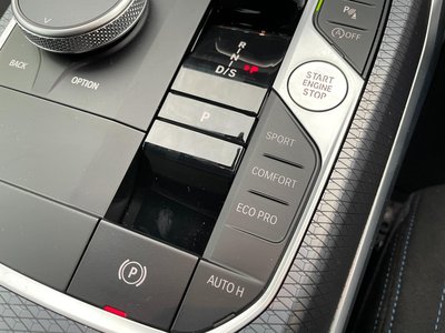 صورة مصغرة 50 لـ 2025 BMW 3 SERIES