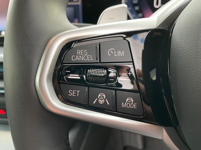 صورة مصغرة 37 لـ 2025 BMW 3 SERIES