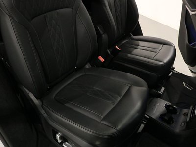 BMW X7 2021 thumbnail 7
