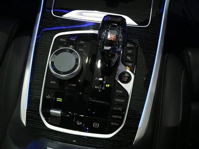 BMW X7 2021 thumbnail 16