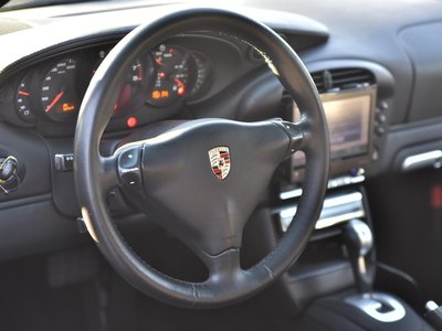 2003 Porsche 911 — миниатюра 30