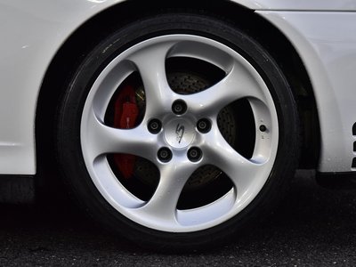 2003 Porsche 911 — миниатюра 23