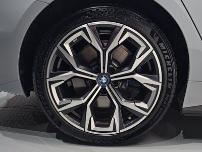 2023 BMW I4 photo 8