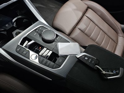 2023 BMW I4 thumbnail 12
