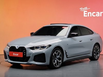 2023 BMW I4 photo 1