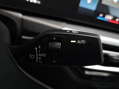 2023 BMW I4 thumbnail 36