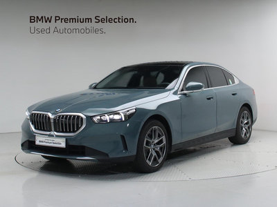BMW 5 SERIES - 1