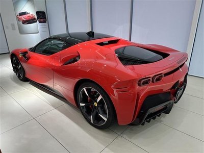 FERRARI SF90 STRADALE - 8
