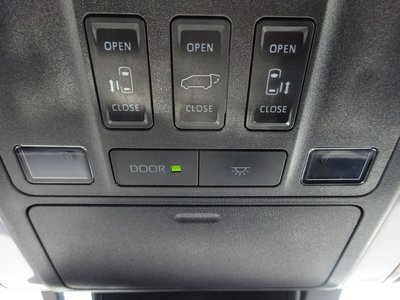 2024 Toyota ALPHARD 缩略图 39