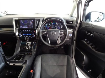 TOYOTA ALPHARD - 5