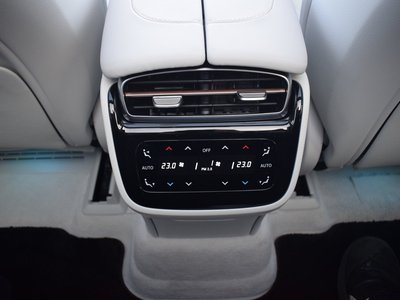 2025 Mercedes-BENZ EQS — миниатюра 60