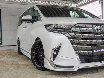 TOYOTA ALPHARD - 9