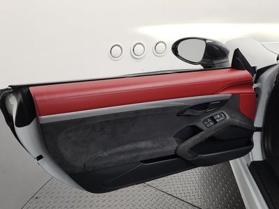2020 Porsche 718 缩略图 15