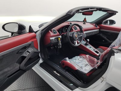 2020 Porsche 718 缩略图 13