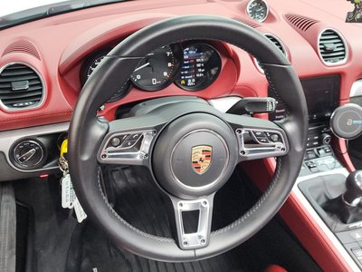2020 Porsche 718 缩略图 18