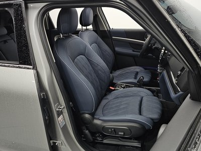 MINI COUNTRYMAN - 10