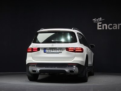 MERCEDES-BENZ GLB - 3