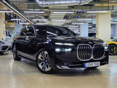 BMW 7 SERIES - 4