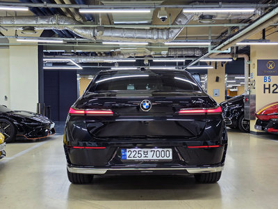 BMW 7 SERIES - 6