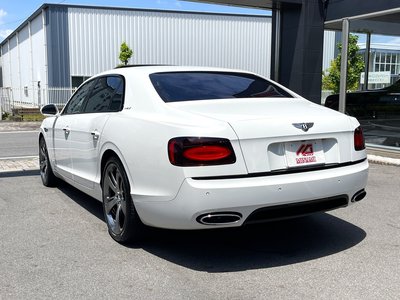 2017 Bentley FLYING SPUR photo 6