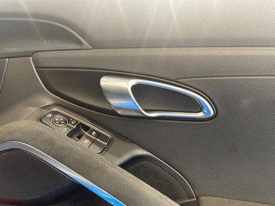 2022 Porsche 718 缩略图 31