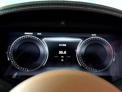2026 Aston Martin DB12 照片 9