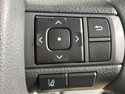 TOYOTA LAND CRUISER - 7