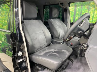 TOYOTA LAND CRUISER - 8