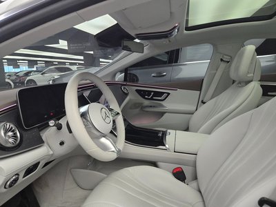 MERCEDES-BENZ EQE - 3