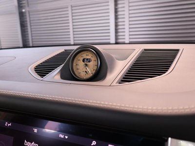 صورة مصغرة 33 لـ 2025 Porsche MACAN