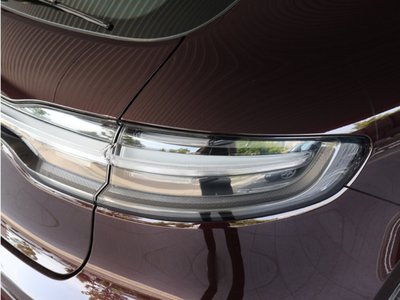 2025 Porsche MACAN 照片 9