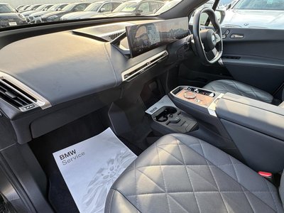 صورة مصغرة 36 لـ 2022 BMW IX