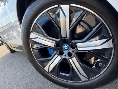 2022 BMW IX 照片 10