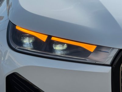 صورة مصغرة 13 لـ 2022 BMW IX