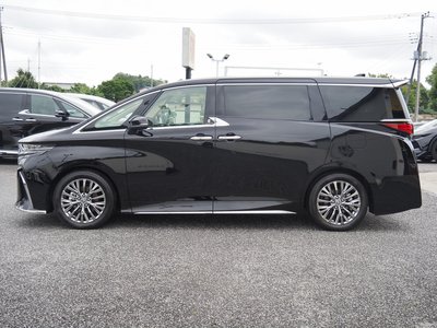 2025 TOYOTA ALPHARD — фото 8
