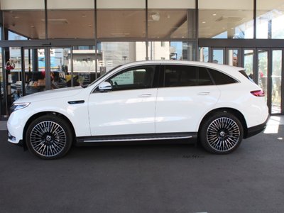 MERCEDES-BENZ EQC - 3