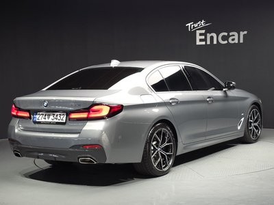 BMW 5 SERIES - 4