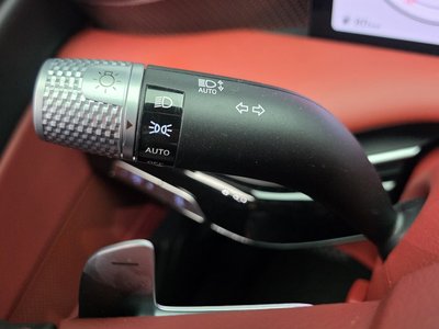 2024 Genesis G80 (RG3) thumbnail 35