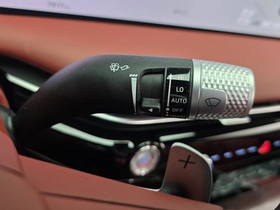 2024 Genesis G80 (RG3) thumbnail 36