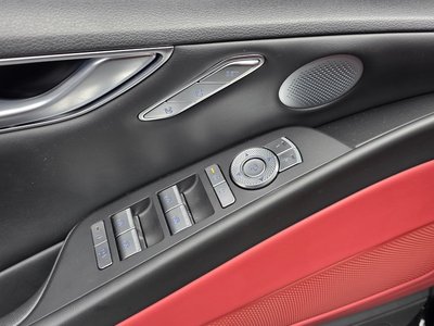 2024 Genesis G80 (RG3) thumbnail 33