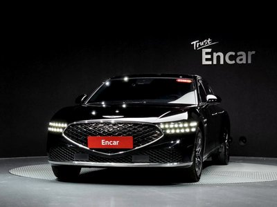 صورة 2 لـ 2022 Genesis G90 (RS4)