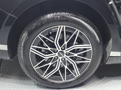 صورة 6 لـ 2022 Genesis G90 (RS4)