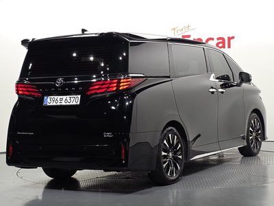 2025 TOYOTA ALPHARD photo 3