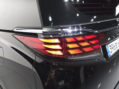 2025 TOYOTA ALPHARD photo 10