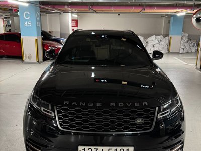 LAND ROVER RANGE ROVER VELAR